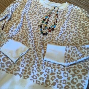 Time and Tru Cream and Tan Leopard Crewneck Sweatshirt w cute necklace too sz S